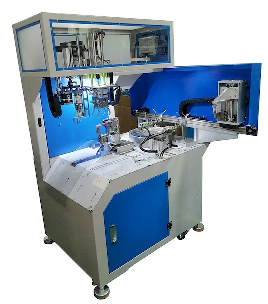 Coaxial cable cutting and stripping machine is connected to coiling and binding machine WPM-URT-81M